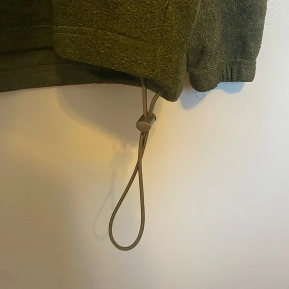 Izod Pullover Sweater - Picture 3 of 4